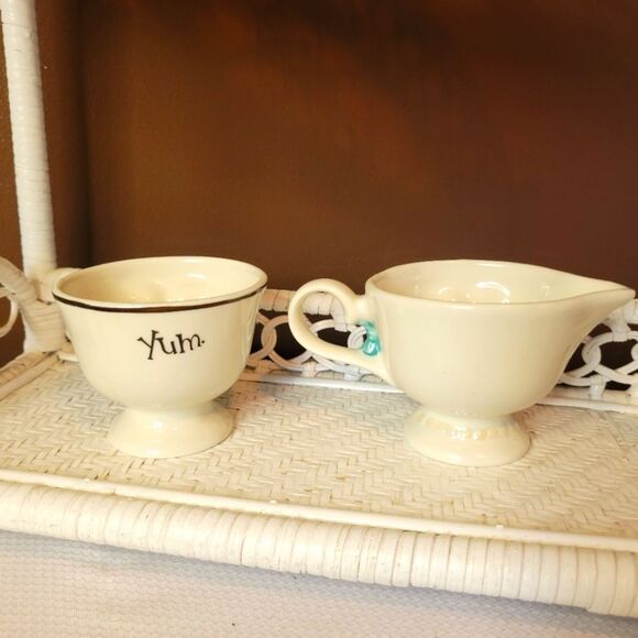 Vintage Baileys Winking Face Creamer & Sugar Set – 1990s - Picture 5 of 9